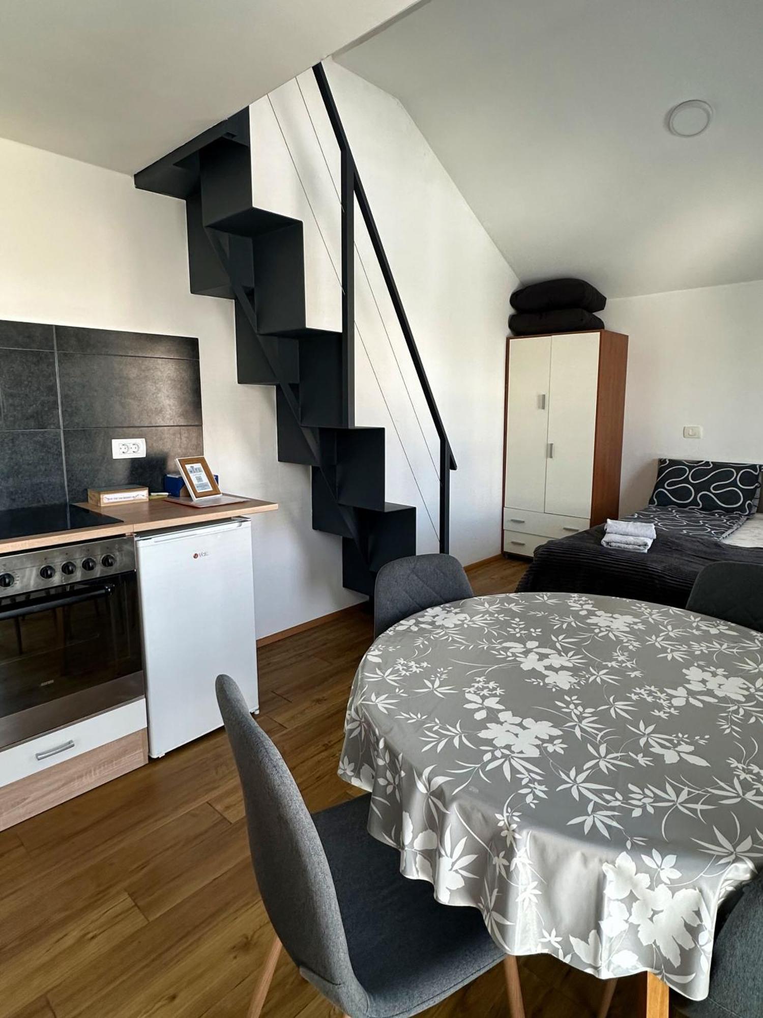 לובליאנה Apartments Berni מראה חיצוני תמונה